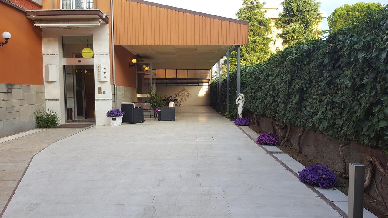Motel Villaggio Imola Luaran gambar