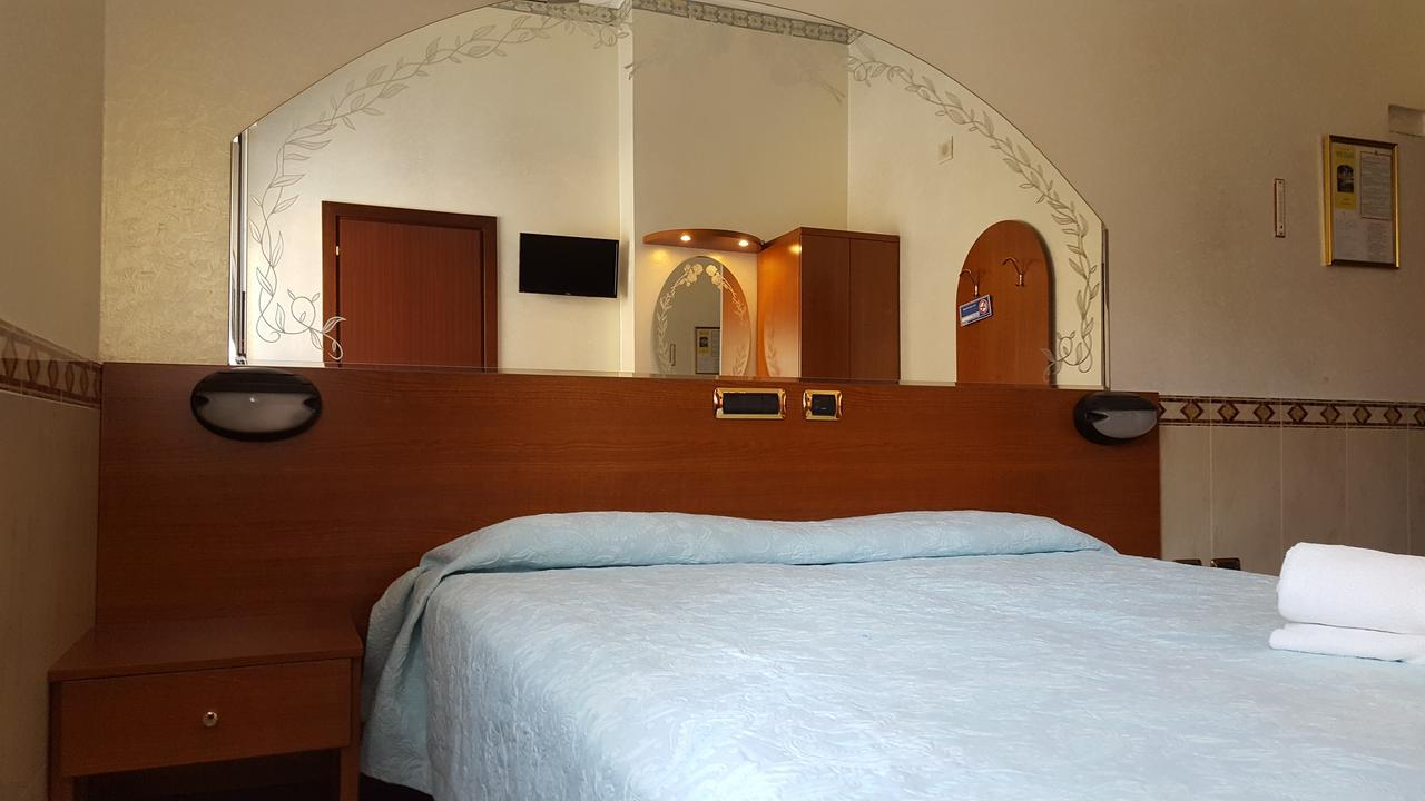 Motel Villaggio Imola Luaran gambar