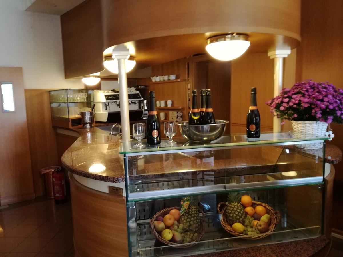 Motel Villaggio Imola Luaran gambar